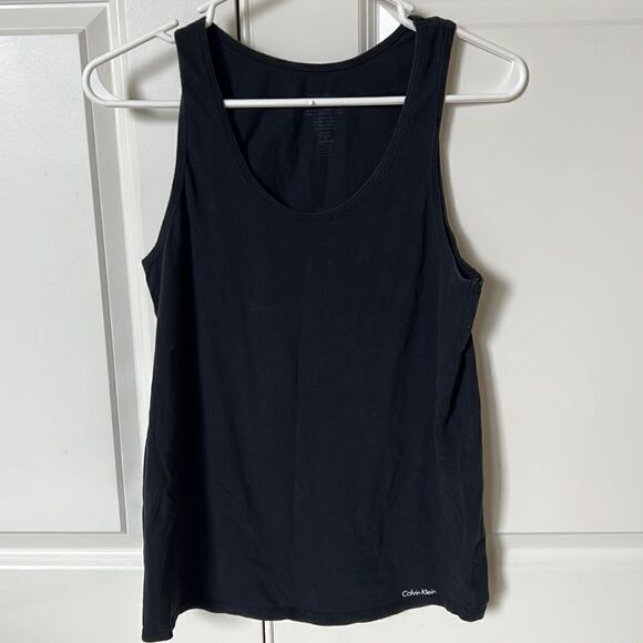 CALVIN KLEIN Tank 🖤  - Picture 2 of 5